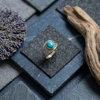 Oval Turquoise Silver Ring