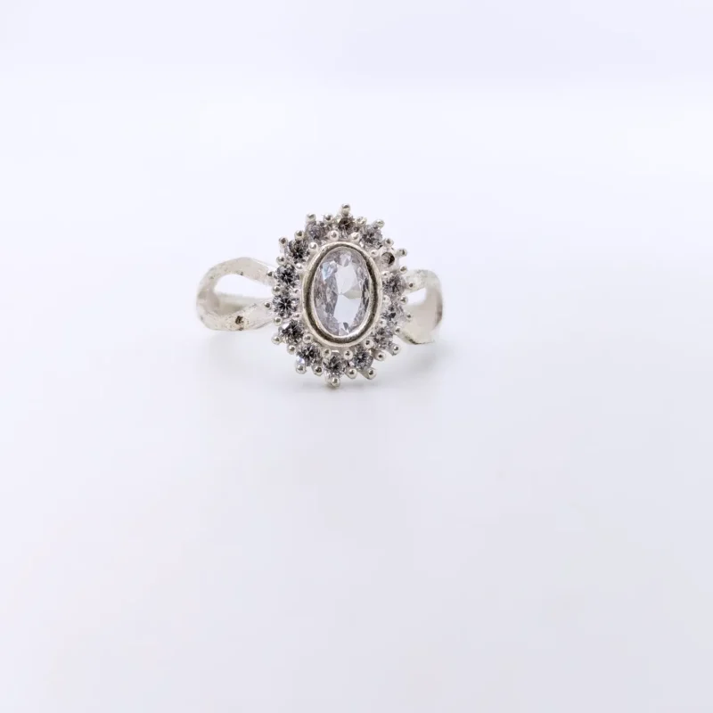 White Zircon Stone Silver Rings