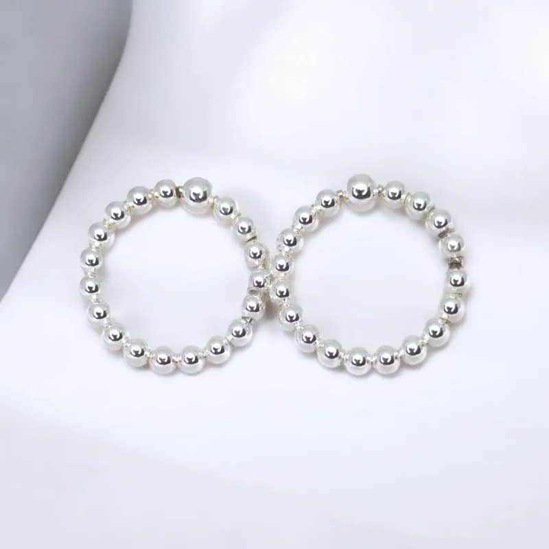 round hook silver earring