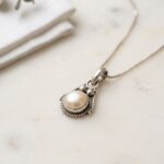 Silver pearl pendent