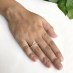 V shape Ring