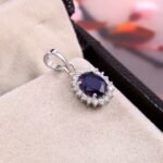 Blue shappire pendant