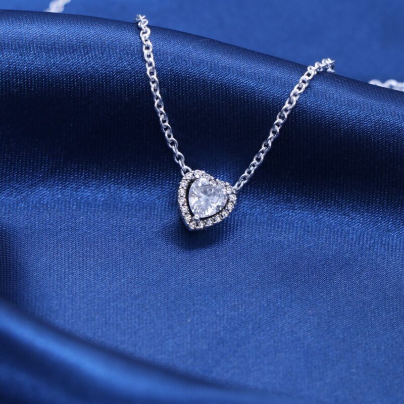 White Love Zircon Pendant