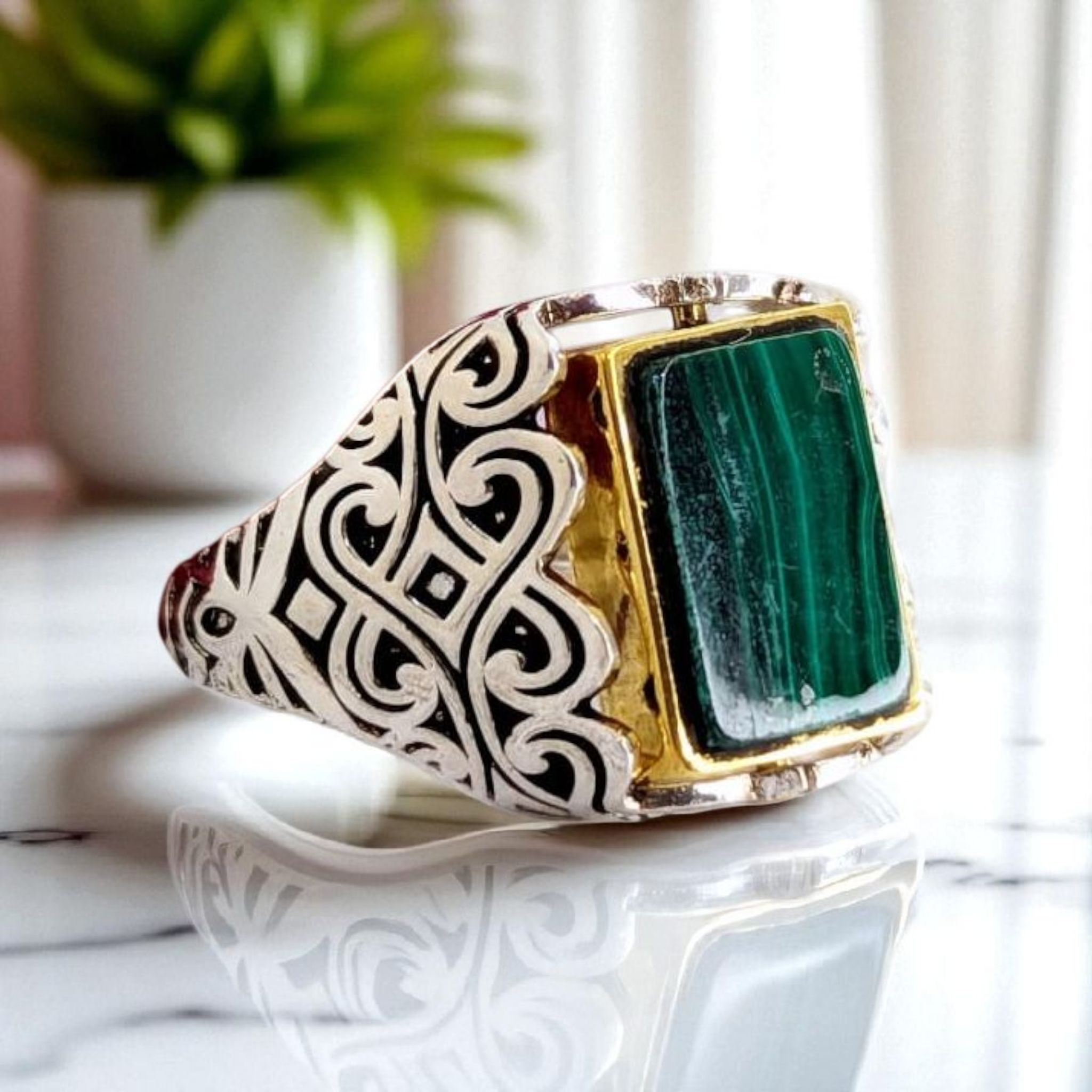 IMG_20250602_160657_351 Aqeeq Red & Green Dual Stone Ring