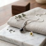 Black aqeeq pendent