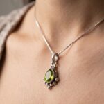 Peridot stone pendent