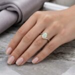 Teardrop opal ring